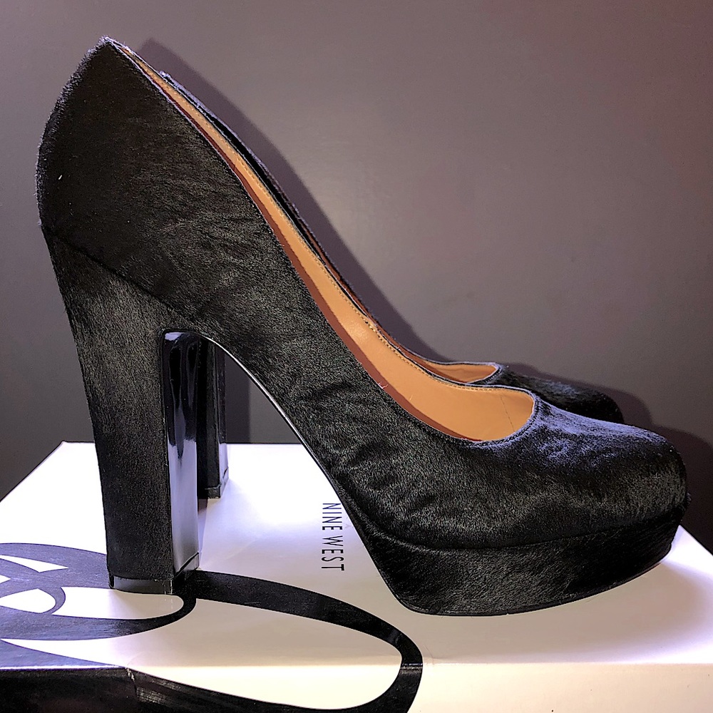 Nine West Black Drought Platform Pumps (Size 9)